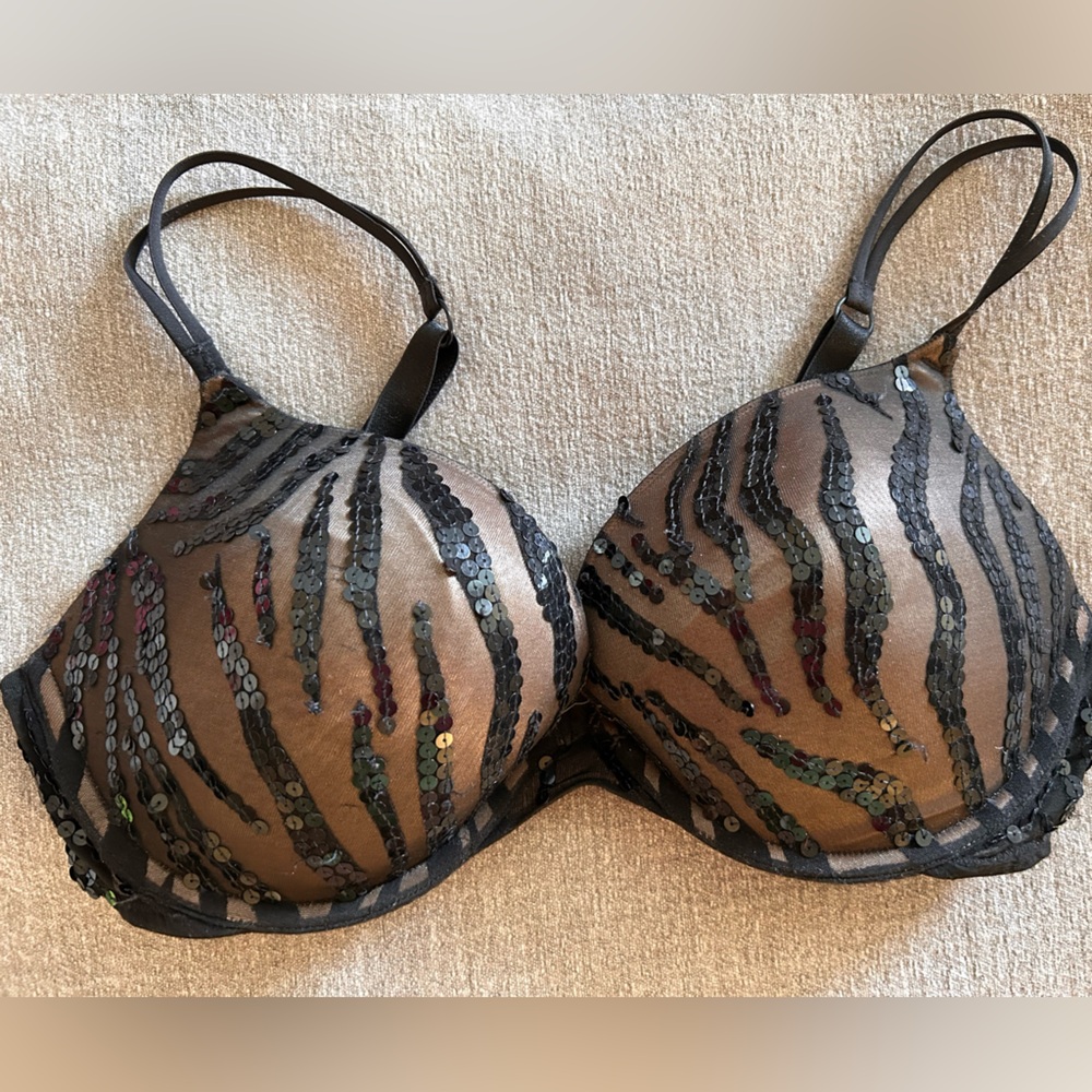 Victoria’s Secret Sequin Embellished Black Bra
